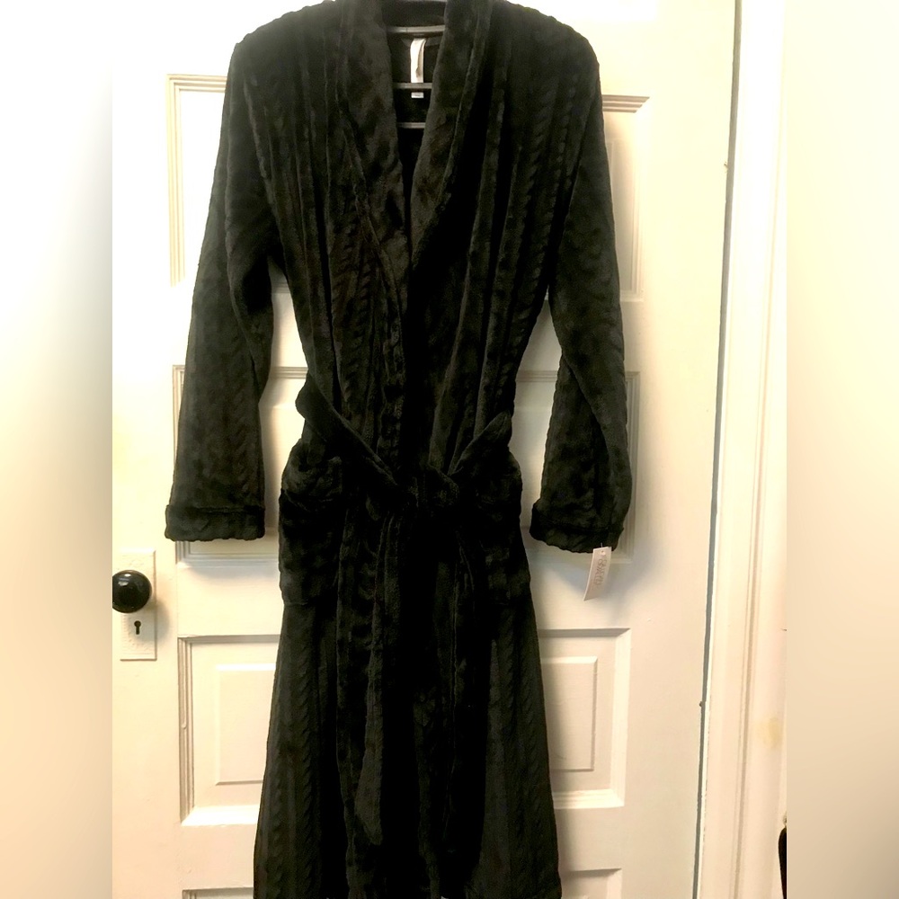 Giligan & O’Malley M/L Charcoal Soft and Fluffy ROBE Brand New